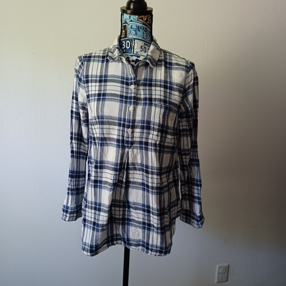 Old navy plaid long sleeve tops